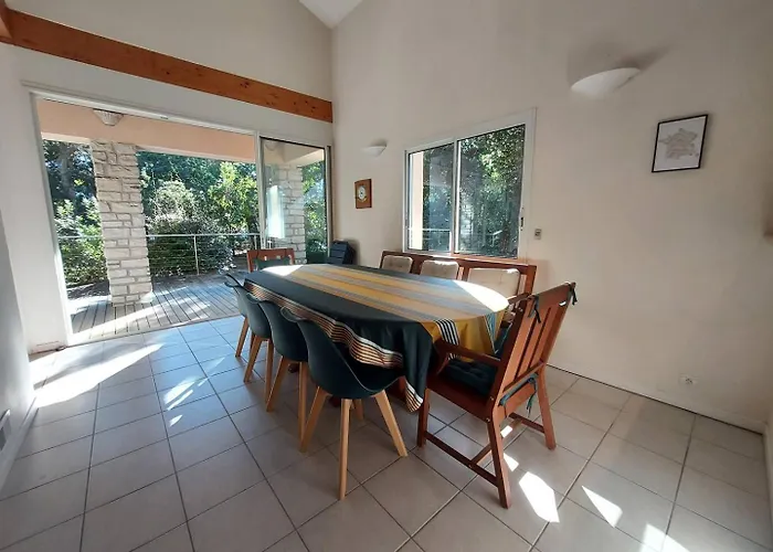 Villa Perica Pour 10 Personnes. Entre Et Ocean. Wifi Gratuit.